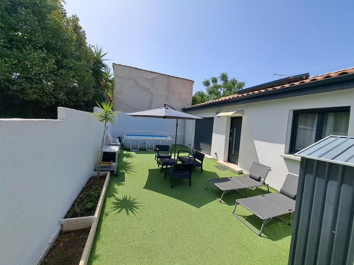 Charmante Maison Avec Piscine Bessan Экстерьер фото